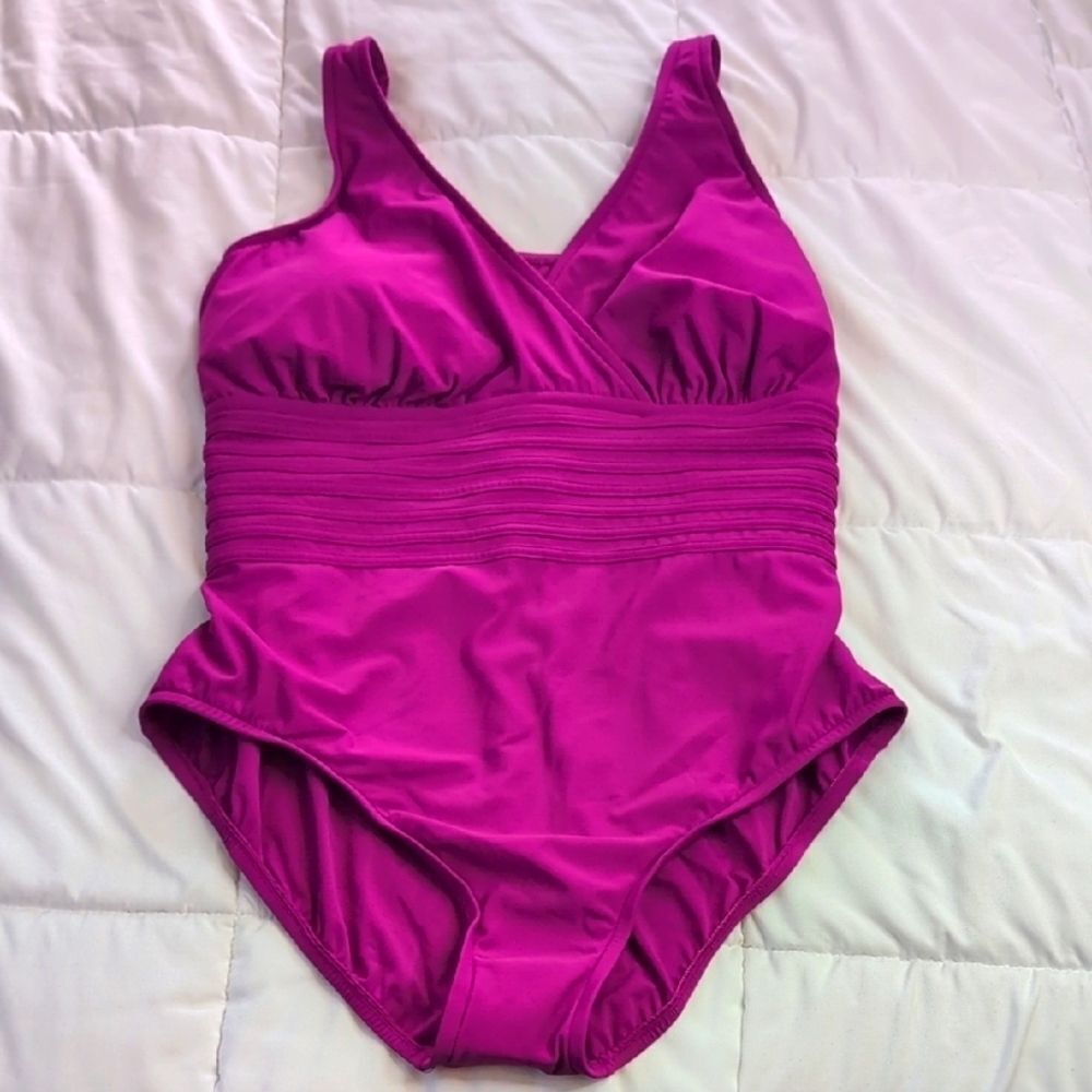 Aqua Green Size 17 One Piece Pink/Purple Swimsuit, NEW